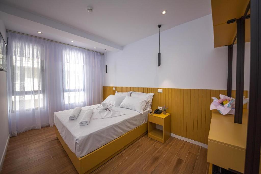 Hesperus Hotel Orikum Ngoại thất bức ảnh