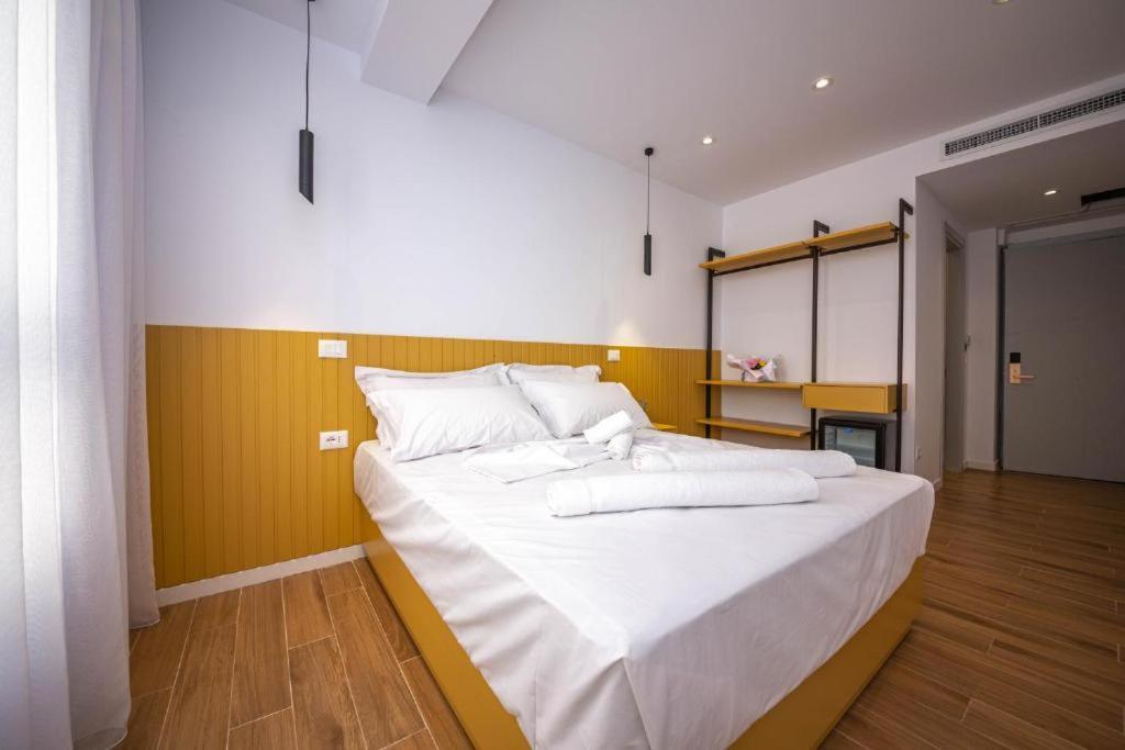 Hesperus Hotel Orikum Ngoại thất bức ảnh