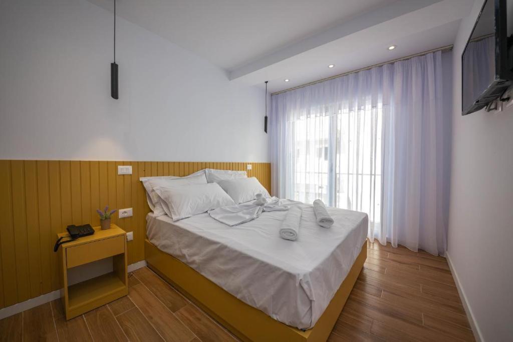 Hesperus Hotel Orikum Ngoại thất bức ảnh