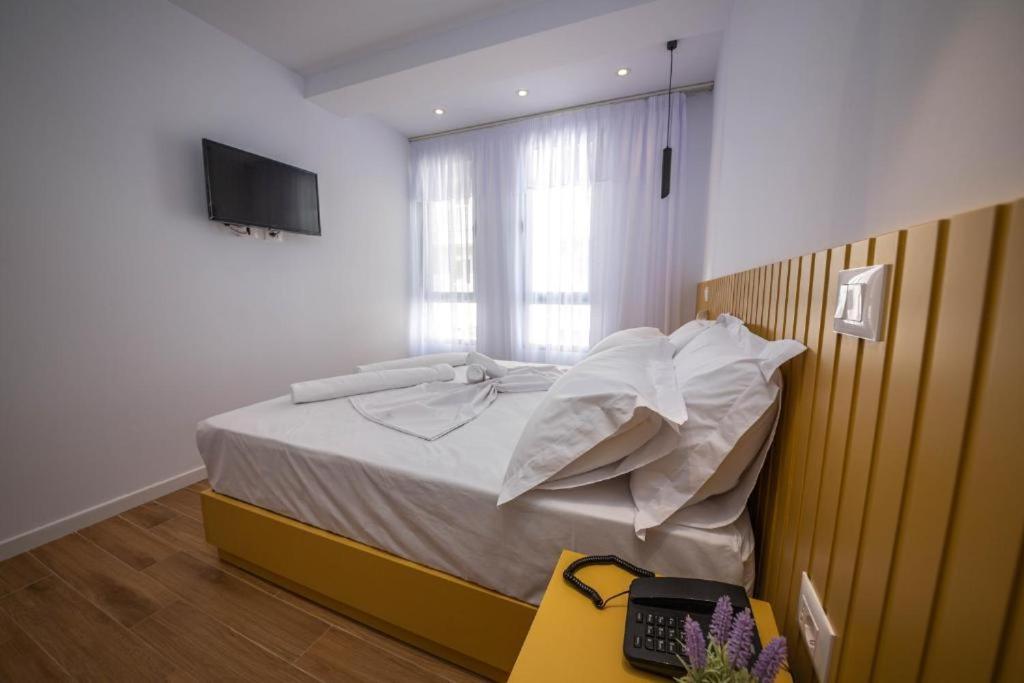 Hesperus Hotel Orikum Ngoại thất bức ảnh